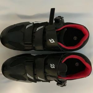 Peloton black cycling sneakers size 36
